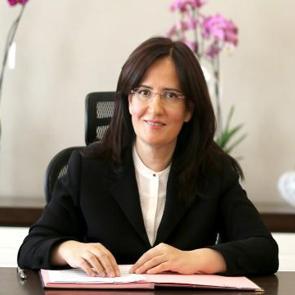 Fatma Varank kimdir? &Ccedil;evre ve Şehircilik Bakanlığı Bakan Yardımcısı Fatma Varank eşi