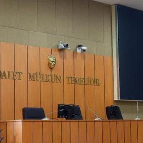 Kiracısının duvarını yıktı, çifte ceza yedi