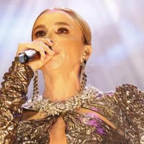 '&Uuml;lkeyi terk edeceğim' demişti! G&uuml;lşen'in 'Her g&uuml;n ş&uuml;krediyorum' a&ccedil;ıklaması ağızları a&ccedil;ık bıraktı