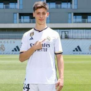 Ancelotti'den Arda G&uuml;ler kararı! Şampiyonlar Ligi'nde...