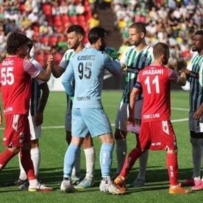 Galatasaray'ı yakından ilgilendiren ma&ccedil;ta gol sesi &ccedil;ıkmadı