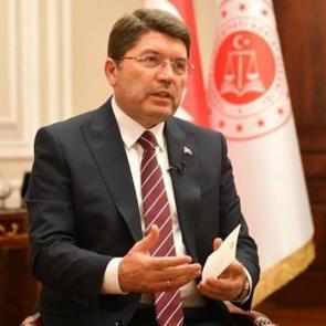 Bakan Tun&ccedil;'tan boş tutulan evlerle ilgili a&ccedil;ıklama