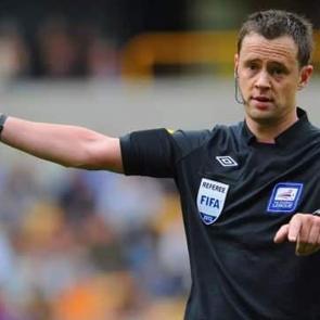 Tiran-Beşiktaş r&ouml;vanş ma&ccedil;ını Stuart Attwell y&ouml;netecek