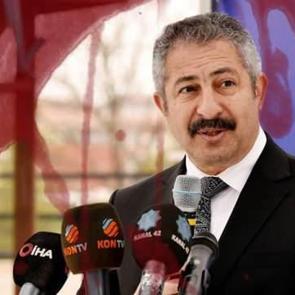 Engin Din&ccedil; kimdir ve aslen nerelidir? Engin Din&ccedil;'in eşi kim?