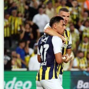 İrfan Can Kahveci, ilk gol&uuml;n&uuml; attı