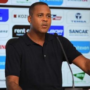 Patrick Kluivert: Turu daha ge&ccedil;medik