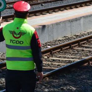 TCDD KPSS'li veya KPSS'siz iş&ccedil;i alımı yapıyor! Başvuru şartları a&ccedil;ıklandı