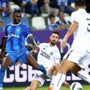 Adana Demirspor 90+3'te yıkıldı! Tur şansı zor girdi