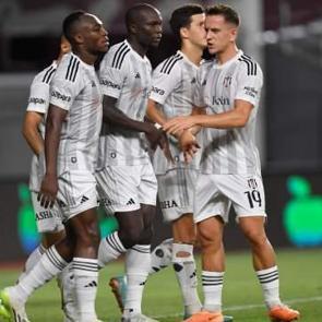 Beş goll&uuml; nefes kesen ma&ccedil;! Beşiktaş avantajı kaptı