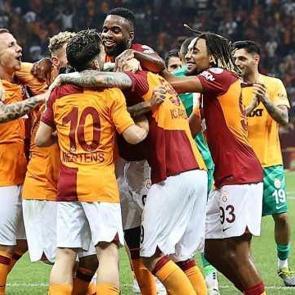 Galatasaray'ın, Manchester United ma&ccedil;ı kamp kadrosu belli oldu! Yıldız isim yok!