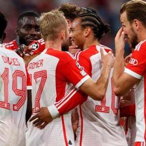 7 goll&uuml; &ccedil;ılgın d&uuml;ello! Bayern M&uuml;nih - Manchester United ma&ccedil;ı nefesleri kesti