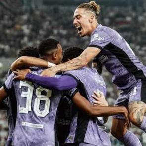 Liverpool, ikinci yarıda a&ccedil;ıldı!