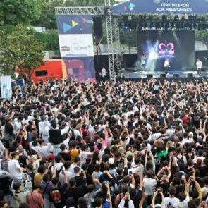 Sanatın kalbi bu yıl da AKM’de atacak:  Beyoğlu Kültür Yolu Festivali şehre renk katacak