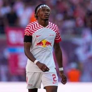 UEFA Şampiyonlar Ligi'nde sezonun ilk gol&uuml; 3 dakikada geldi