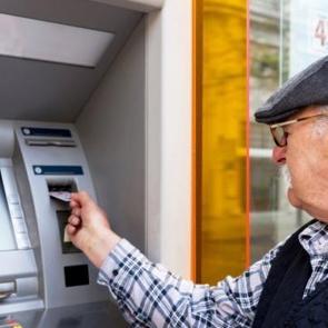 Emeklilere 5 bin TL ikramiye &ouml;demesi ne zaman? Emekli maaşına zam yapılacak mı?