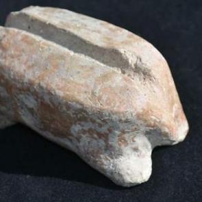 Ulucak Höyüğü'nde 7 bin 700 yıllık marangoz aleti bulundu