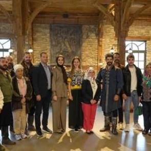 Malezya Kraliçesi Tunku Azizah Aminah Maimunah, Bozdağ Film Platoları'nda