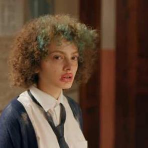 Bir Derdim Var 'Beste' İrem K&uuml;bra Bakırtaş kimdir? K&uuml;bra Bakırtaş oynadığı diziler