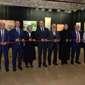 &lsquo;Kud&uuml;s, Taşlar ve Kuşlar&rsquo; sergisi Dolmabah&ccedil;e Sanat Galerisi&rsquo;nde a&ccedil;ıldı