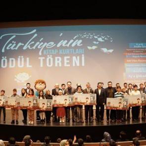 TÜGVA'dan ödüllü "Kitap Kurdu Yarışması"