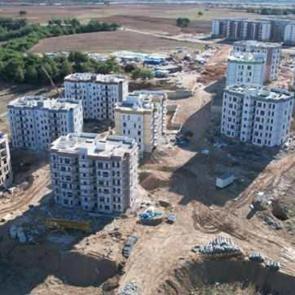 Adana'da deprem konutları yükseliyor!