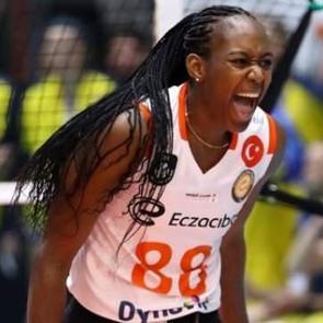 &Ccedil;in'deki T&uuml;rk finali nefes kesti! D&uuml;nyanın en b&uuml;y&uuml;ğ&uuml; Ezcacıbaşı oldu