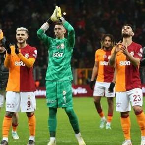 Aslan, Devler Ligi'nde o istatistikle dikkat &ccedil;ekti