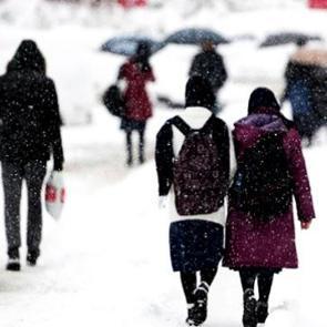 Peş peşe a&ccedil;ıklandı! &Ccedil;ok sayıda ilde kar tatili! İşte tatil ilan edilen il ve il&ccedil;eler