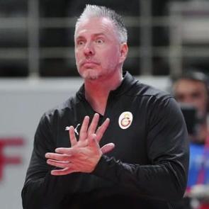 Galatasaray, Guillermo Hernandez ile yollarını ayırdı