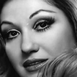 G&ouml;n&uuml;l Akkor kimdir? Kardeşi kim? G&ouml;n&uuml;l Akkor'un bilinmeyen hayatı