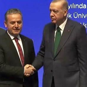 AK Parti Burdur Belediye Başkanı Adayı Mehmet Şimşek kimdir? Aslen nereli ve ka&ccedil; yaşında?