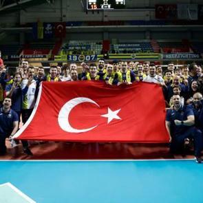 Fenerbah&ccedil;e, CEV Cup&rsquo;ta 4&rsquo;l&uuml; finallere y&uuml;kseldi