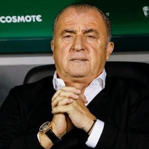 Terim'den b&uuml;y&uuml;k &ouml;vg&uuml;! "Avrupa'nın en iyi kanat oyuncularından biri"