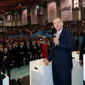 Deprem konutları sahiplerine teslim edildi! Erdoğan: Kimsenin hakkı yerde kalmayacak