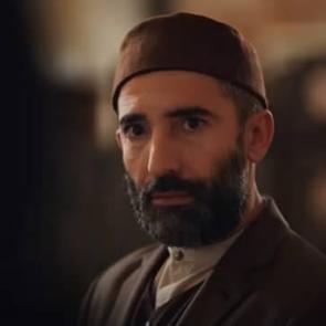 Kızıl Goncalar 'Naim' Mert Turak kimdir ve ka&ccedil; yaşındadır? Eşi kim? Mert Turak'ın oynadığı diziler&hellip;