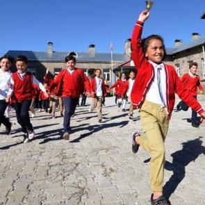 Yarıyıl tatili sonrası ilk ders zili yarın &ccedil;alacak