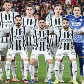 Altay gol atmayı unuttu