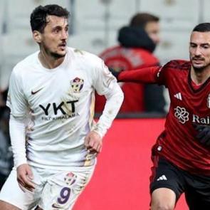 Ey&uuml;pspor ayrılığı duyurdu! S&ouml;zleşmesi feshedildi