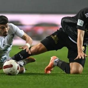 Futbol Altay ile Erzurumspor yenişemedi