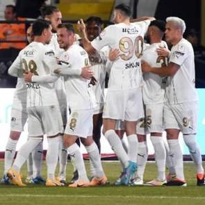 Manisa evinde hata yapmadı