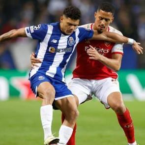Arsenal 90+4'te yıkıldı! Porto avantajı kaptı