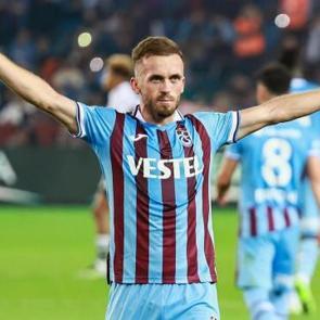 Edin Visca, Fenerbah&ccedil;e'ye bileniyor! Sadece 1 gol sonra...