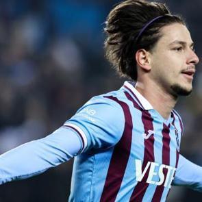  Enis Destan hedef b&uuml;y&uuml;tt&uuml;! İşte oynamak istediği lig