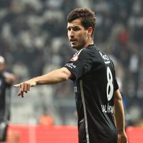 Trabzonspor'dan Salih U&ccedil;an ve Oliver Torres a&ccedil;ıklaması!