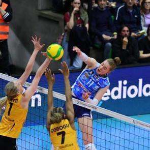 VakıfBank Avrupa'ya veda etti