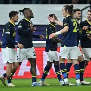 Bel&ccedil;ika'da zafer gecesi! Fenerbah&ccedil;e &ccedil;eyrek final kapısını araladı