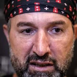 B&uuml;lent Cihantimur kimdir? B&uuml;lent Cihantimur'un eşi kim? Biyografik bilgileri