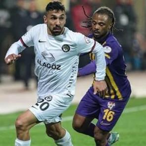 Lider Ey&uuml;pspor'a &Ccedil;orum &ccedil;elmesi! 6 ma&ccedil; sonra ilk...