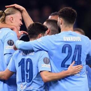 Toplamda 6-2'lik skor! Manchester City &ccedil;eyrek finalde