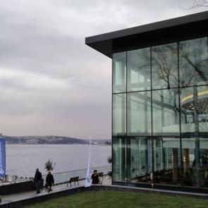 Dünyanın ilk yalı kütüphanesi Beykoz'da hizmete açıldı